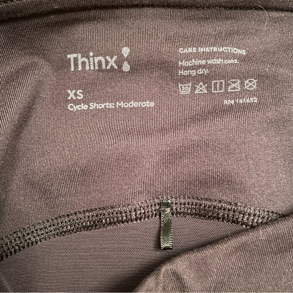 THINX Black Cycle Shorts Moderate With Pockets - Picture 3 of 3